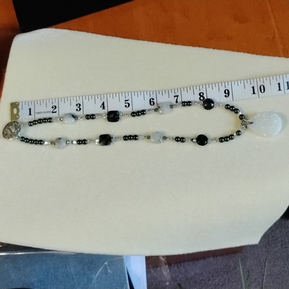 HAND CRAFTED TOURMILATED QUARTZ AND DRUZY NECKLACE WITH STERLING SILVER ARTISAN - Picture 5 of 9